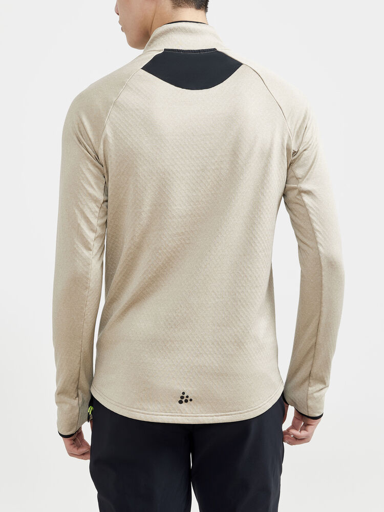 1909500-695200_CORE20Trim20Thermal20midlayer20M_Closeup2