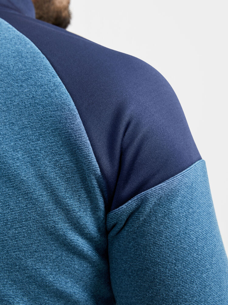 1909502-676396_CORE20Edge20Thermal20midlayer20M_Closeup3