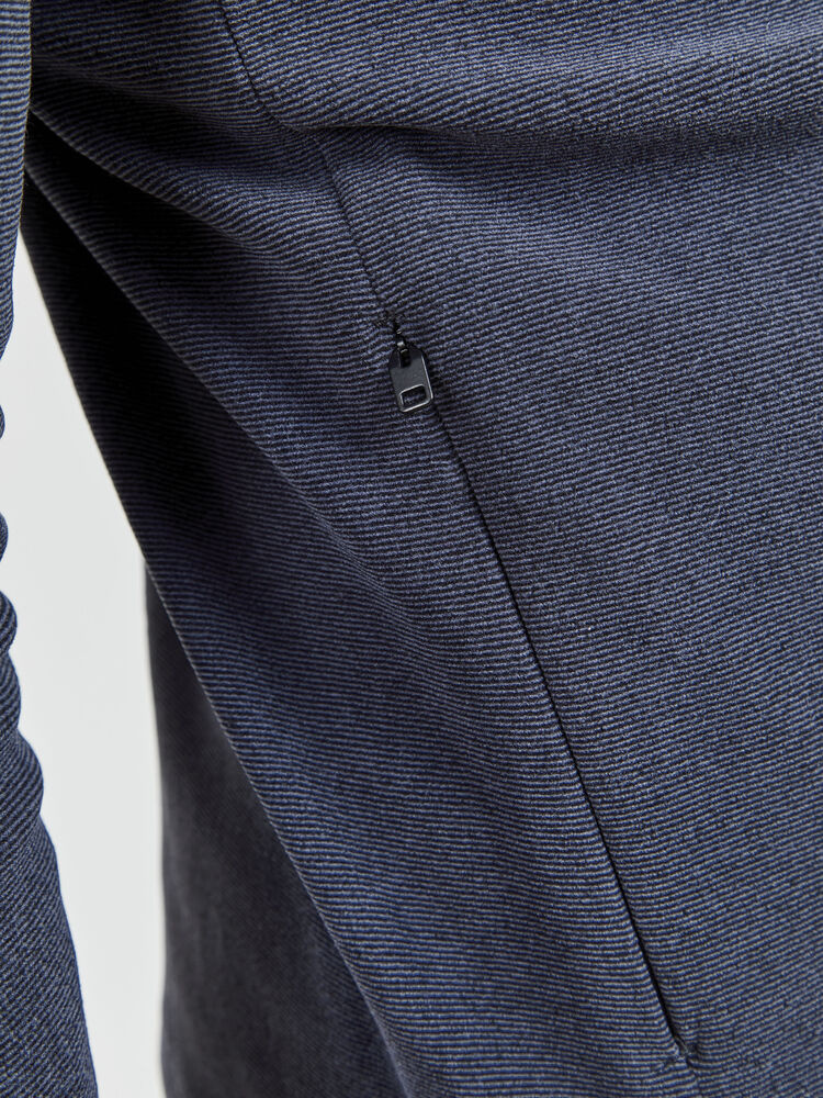 1909502-999995_CORE20Edge20Thermal20Midlayer_Closeup5