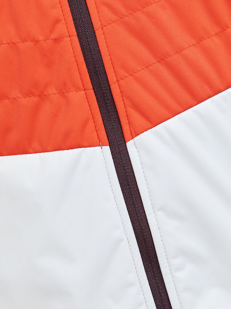 1909581_480577_ADV20Storm20Jacket_C4