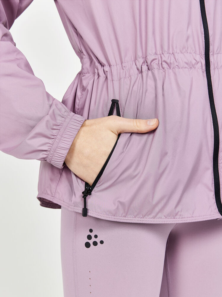 1909628-436000_ADV20Charge20Wind20Jacket20W_Closeup4