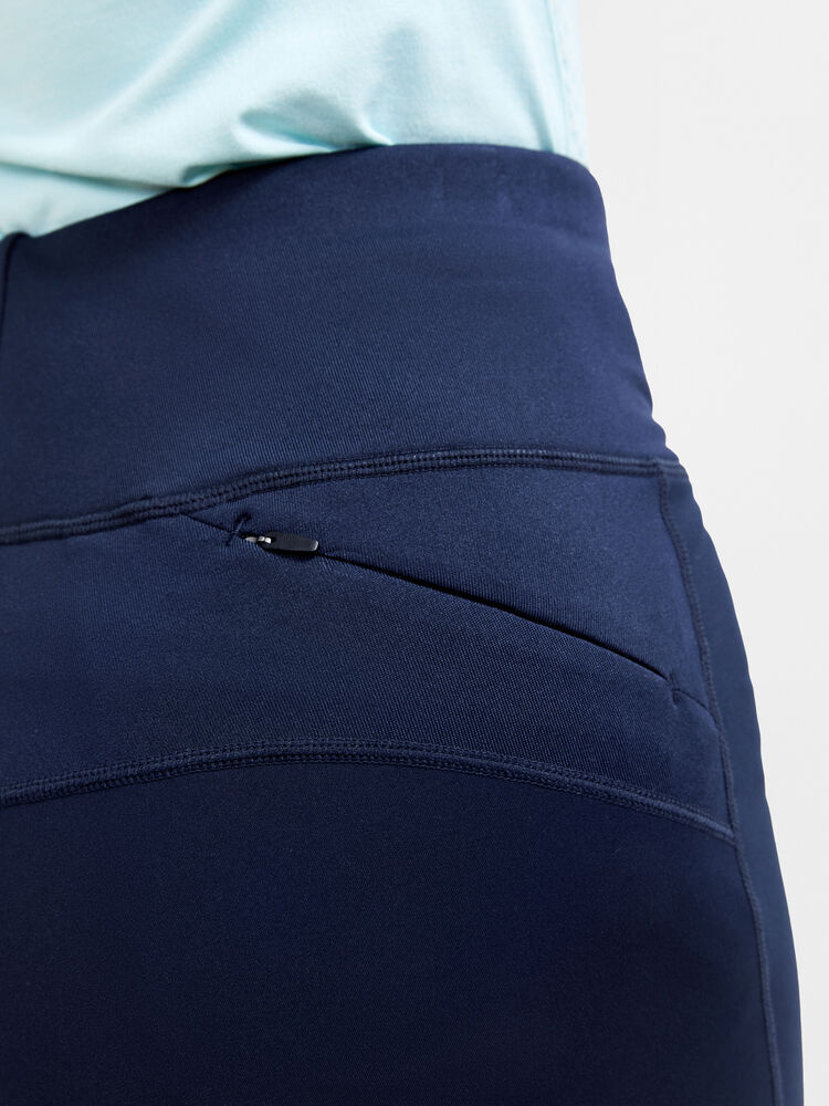 1909631-396676_ADV20Essence20Wind20Tights20W_Closeup3