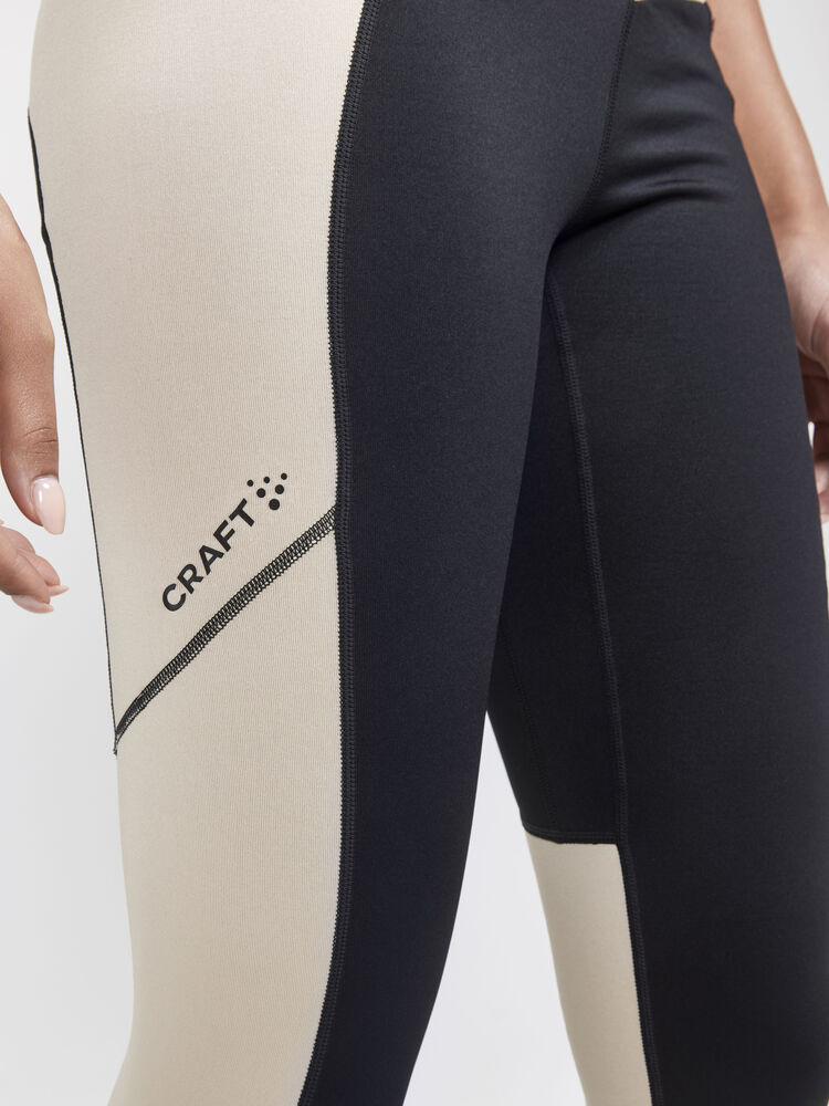 1909632-999211_ADV20Essence20Warm20Tights20W_Closeup3