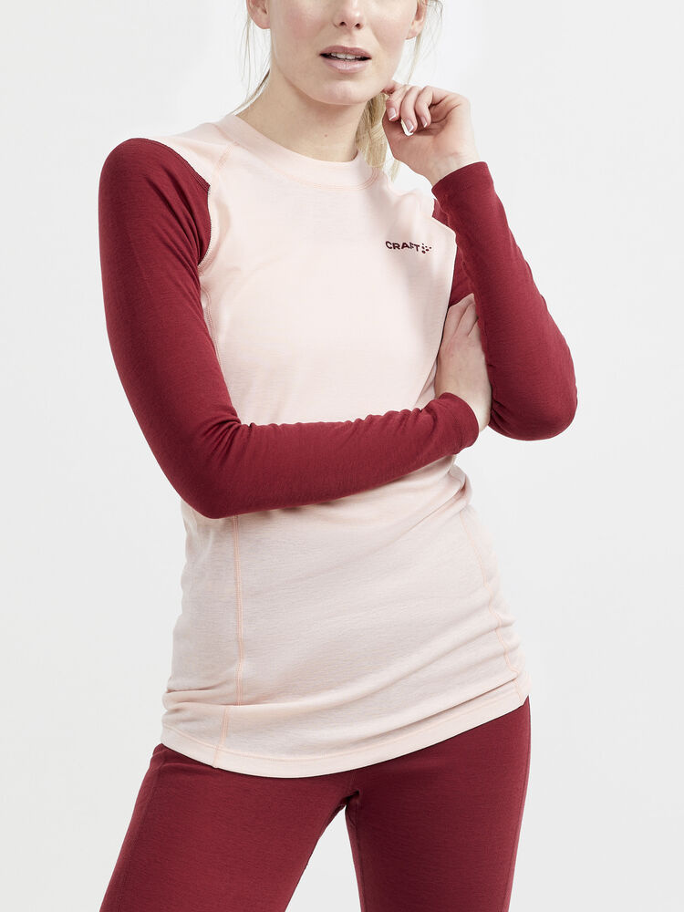1909708-488718_CORE20Warm20Baselayer20Set20W_Closeup1
