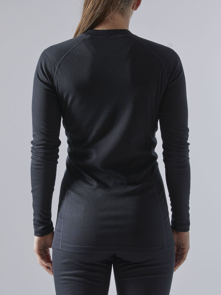 1909708-999000_CORE20Warm20Baselayer20Set_Closeup2