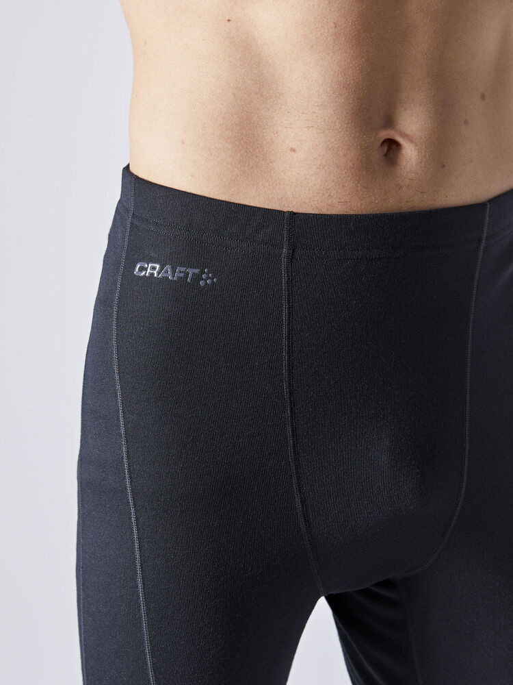 1909709-999000_CORE20Warm20Baselayer20Set_Closeup6