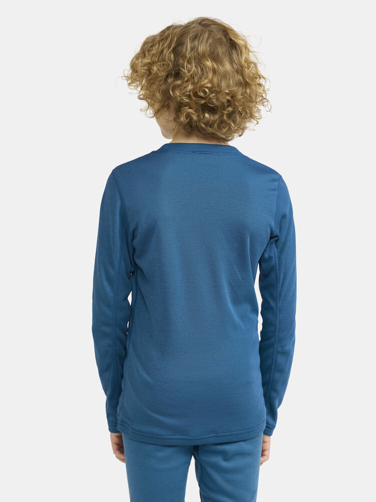 1909712-337000_CORE20Warm20Baselayer20Set20J_Closeup2