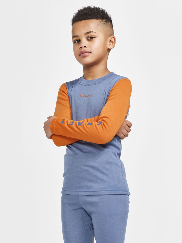 1909712-362580_CORE20Warm20Baselayer20Set20J_Closeup1