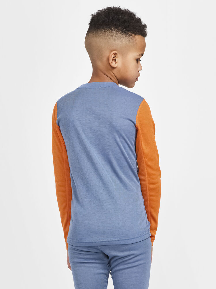 1909712-362580_CORE20Warm20Baselayer20Set20J_Closeup2