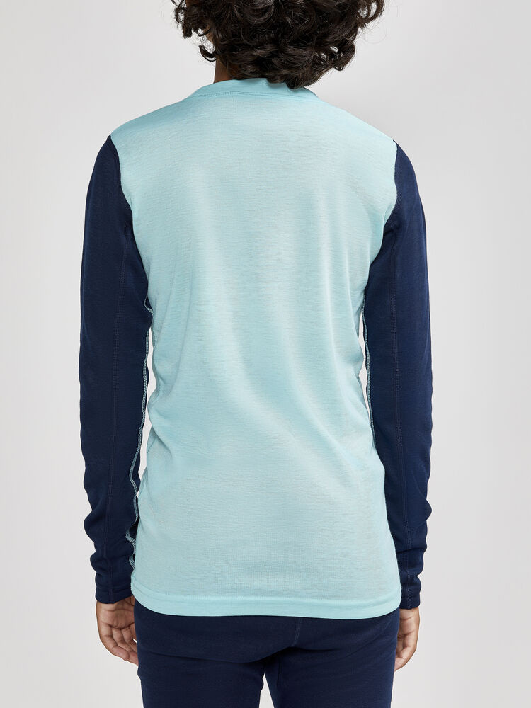 1909712-396319_CORE20Warm20Baselayer20Set20J_Closeup2