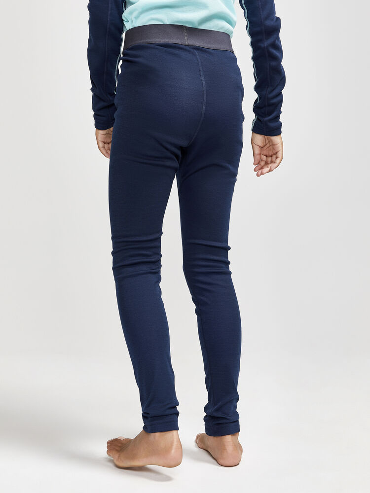 1909712-396319_CORE20Warm20Baselayer20Set20J_Closeup5