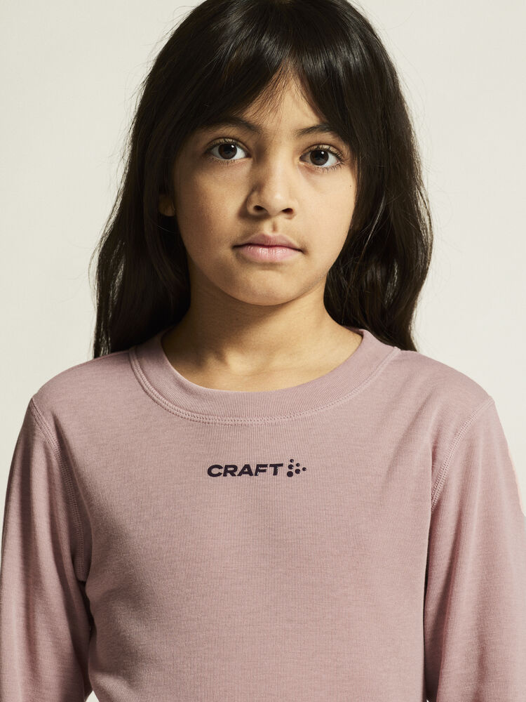 1909712-726499_CORE20Warm20Baselayer20Set20Jr_closeup4