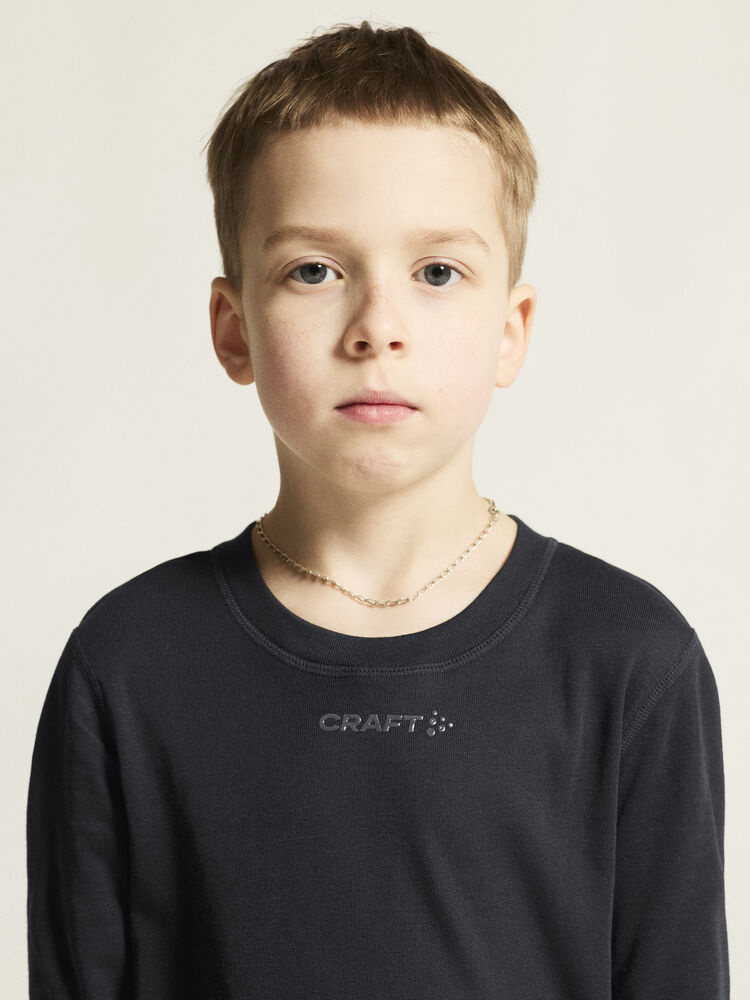 1909712-999000_Thermal20Baselayer20Set20Jr_closeup4