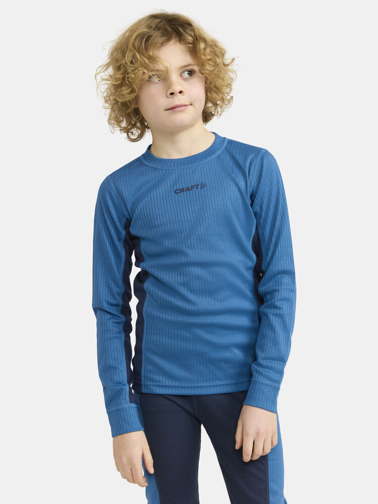 1909713-337396_CORE20Dry20Baselayer20Set20J_Closeup1