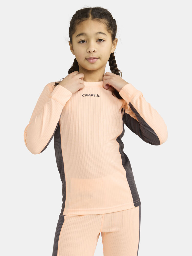 1909713-840985_CORE20Dry20Baselayer20Set20J_Closeup1