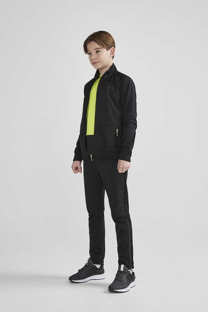 1909807-999000_Core20Warm20XC20Jacket_Closeup6