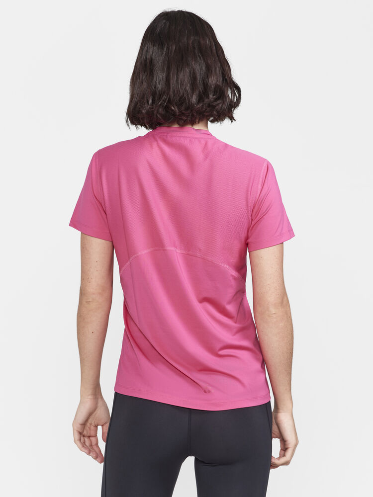 1909984-474000_ADV20Essence20SS20Tee20W_Closeup2