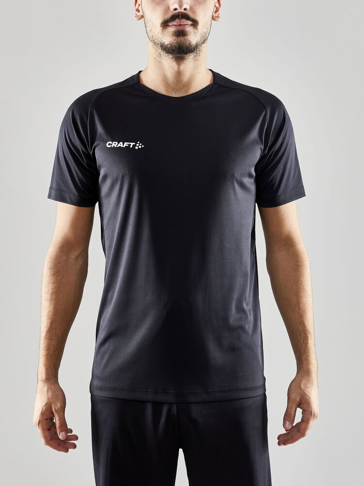 1910142-999000_Evolve20Tee20M_Closeup1