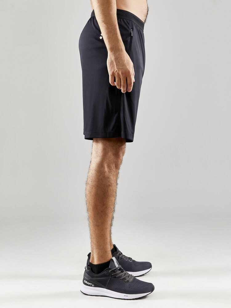 1910148-999000_Evolve20Zip20Pocket20Shorts20M_Closeup2