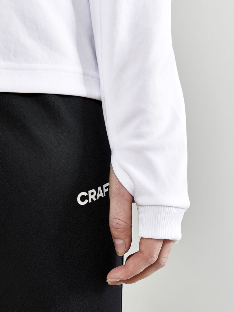 1910152-900000_Evolve20Halfzip20W_Closeup5