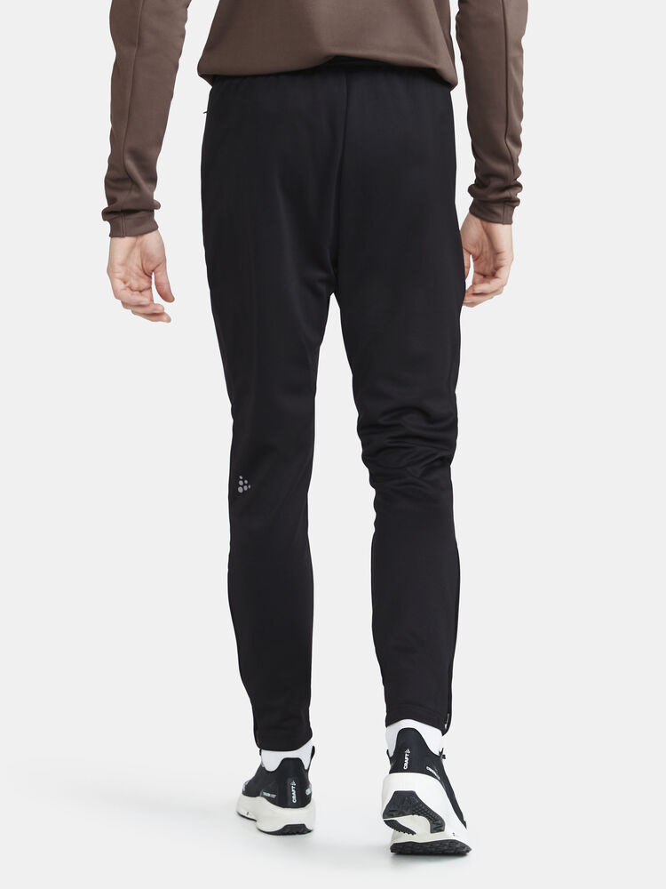 1910163-999100_Evolve20Pants20M_Closeup3