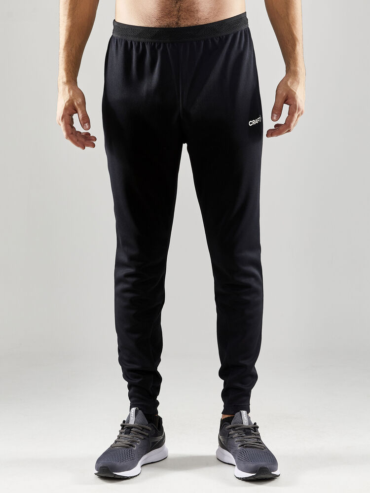 1910166-999000_Evolve20Slim20Pants20M_Closeup1