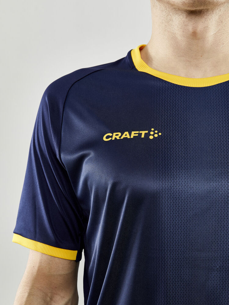 1910178-390552_Progress202.020Graphic20Jersey20M_Closeup5