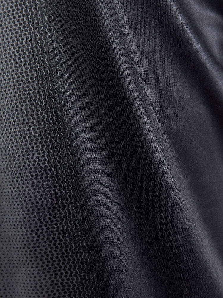 1910178-999900_Progress202.020Graphic20Jersey20M_Closeup5