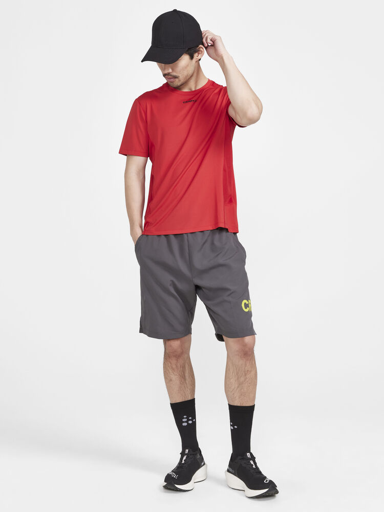 1910262-985000_Core20Essence20Shorts20M_Closeup4