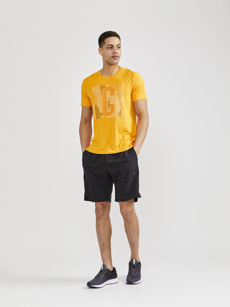 1910262-999999_Core20Charge20Shorts_Closeup6