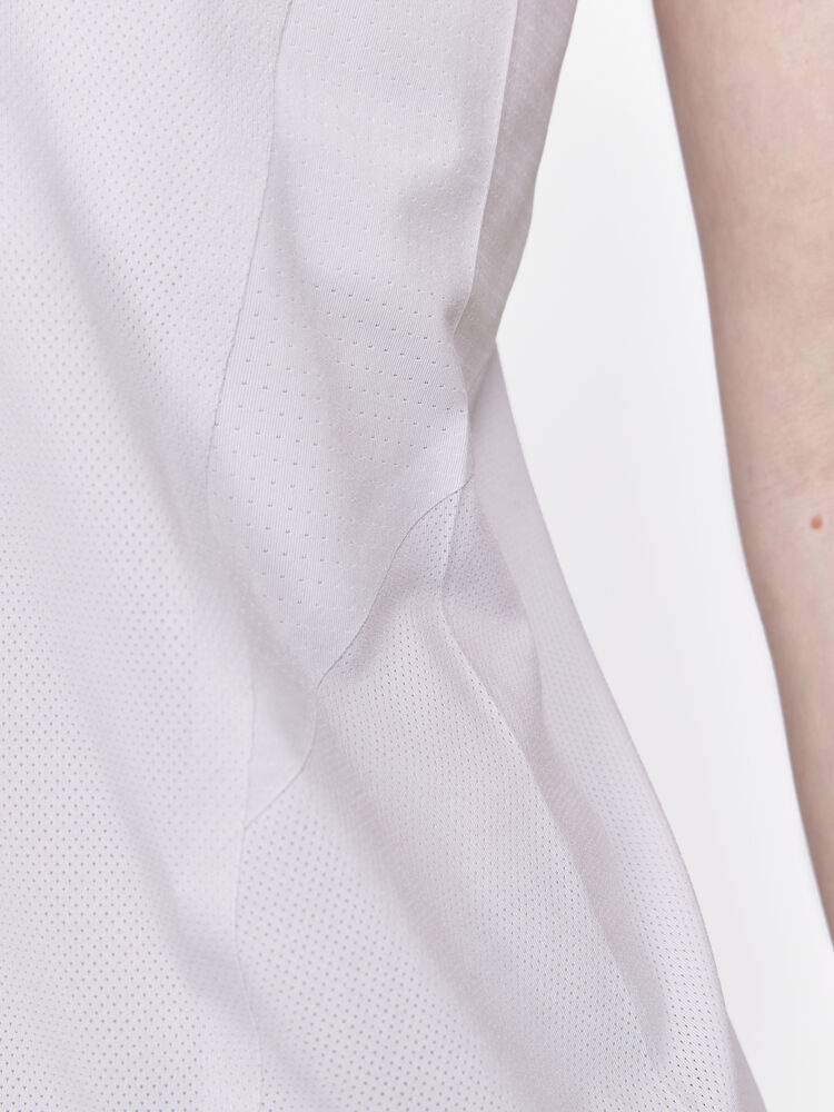 1910435-932000_PRO20Hypervent20Singlet20W_Closeup4