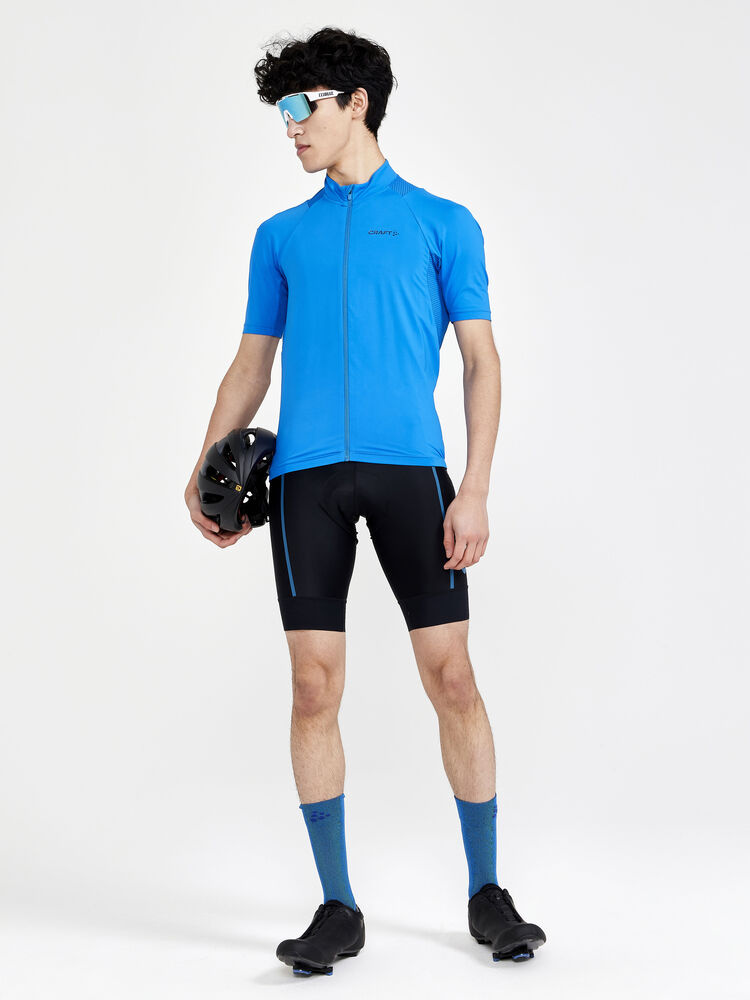 1910520-340000_Adv20Endur20Jersey20M_Closeup5