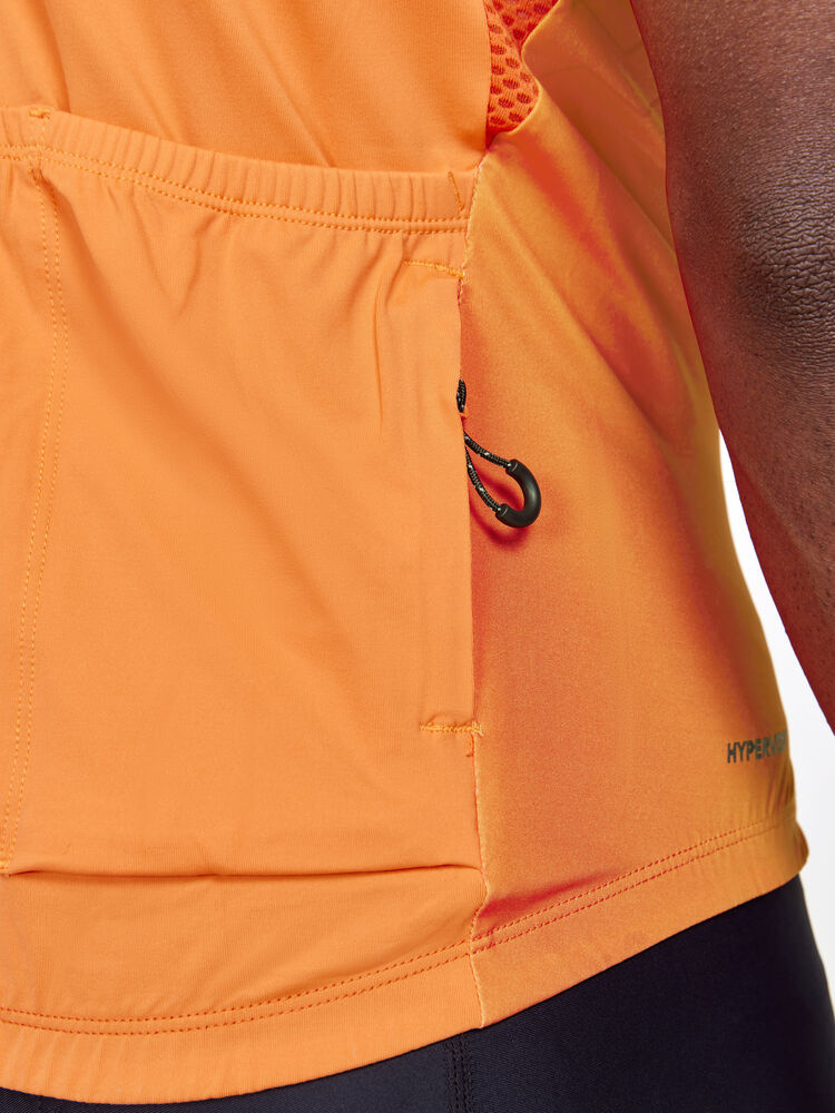 1910520-550000_Adv20Endur20Jersey20M_Closeup3