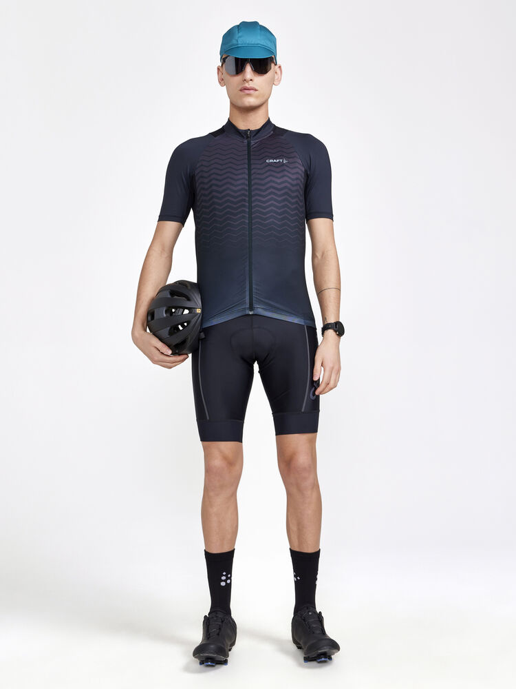 1910520-999992_Adv20Endur20Jersey20M_Closeup5