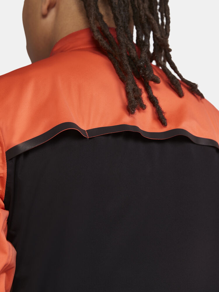 1910525-521999_Adv20Endur20Hydro20Jacket20M_Closeup4