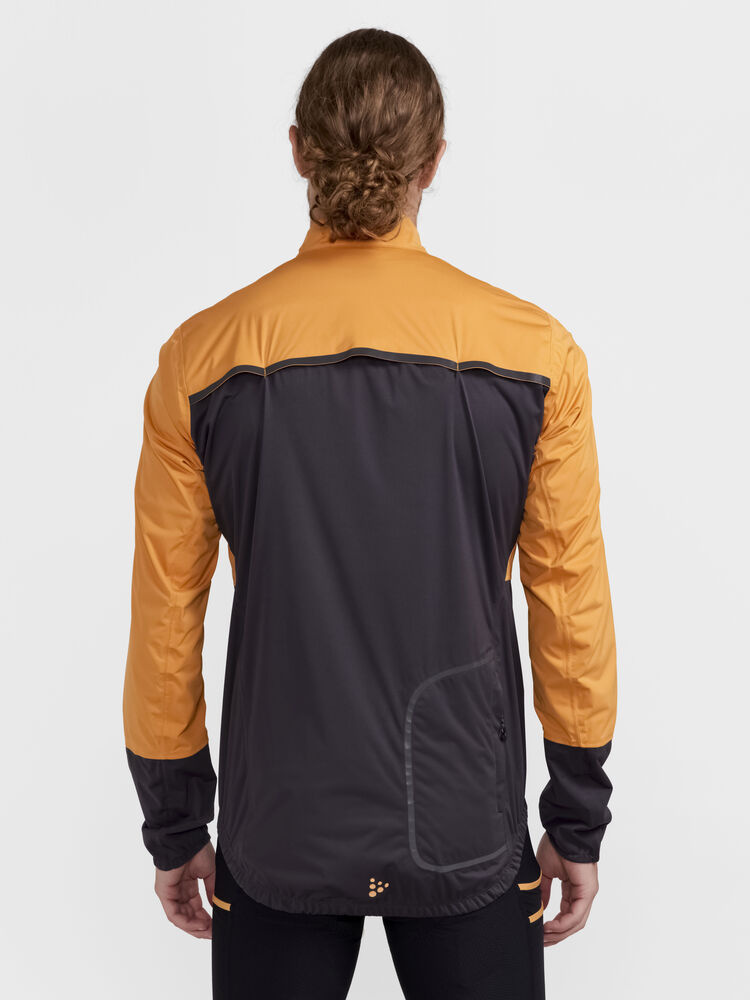 1910525-574992_Adv20Endur20Hydro20Jacket20M_Closeup2