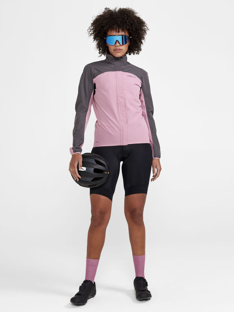 1910566-985743_Core20Endur20Hydro20Jacket20W_Closeup6