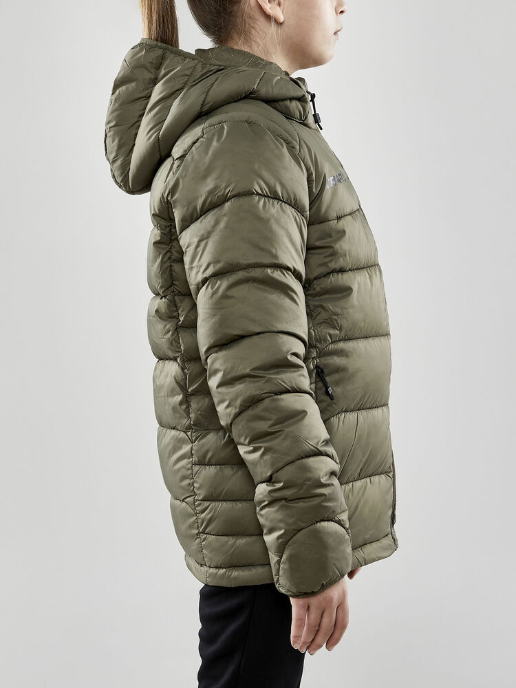 1910893-664000_CORE20Explore20Isolate20Jacket20Jr_Closeup2