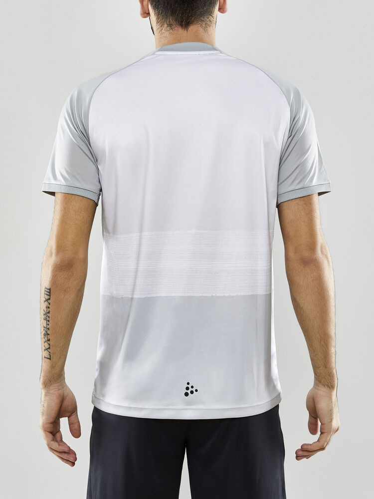 1910953-920000_Evolve20Referee20Jersey20M_Closeup3