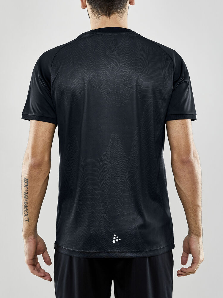 1910953-999000_Evolve20Referee20Jersey20M_Closeup3