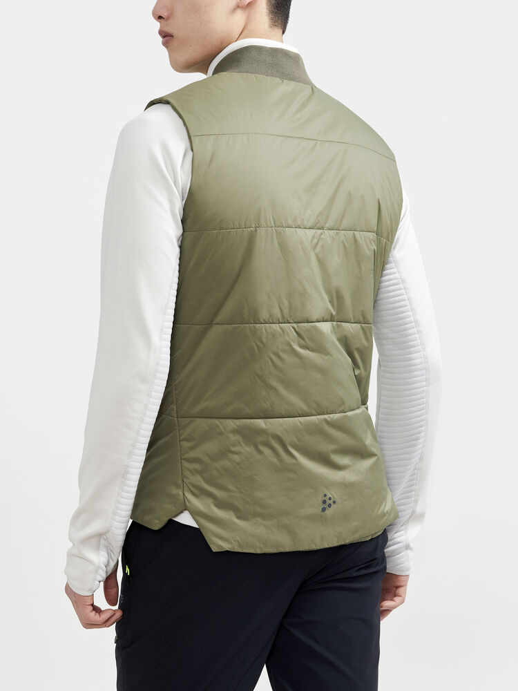 1910986-664000_CORE20Light20Padded20Vest20M_Closeup2