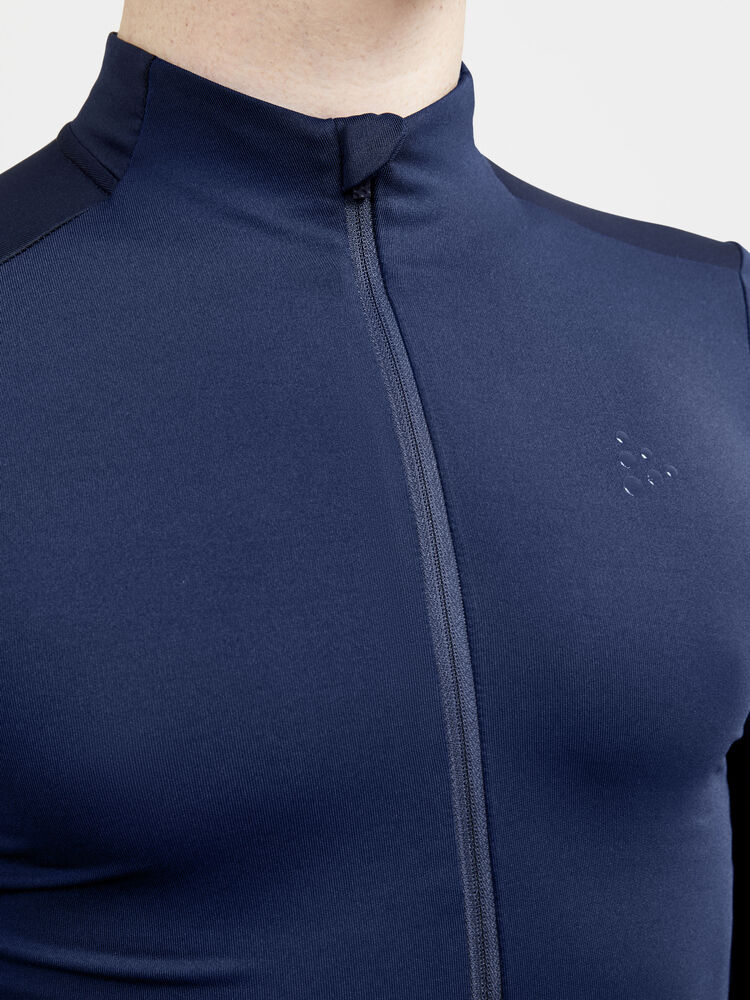 1911179-396000_ADV20Bike20Essence20LS20Jersey20M_Closeup3