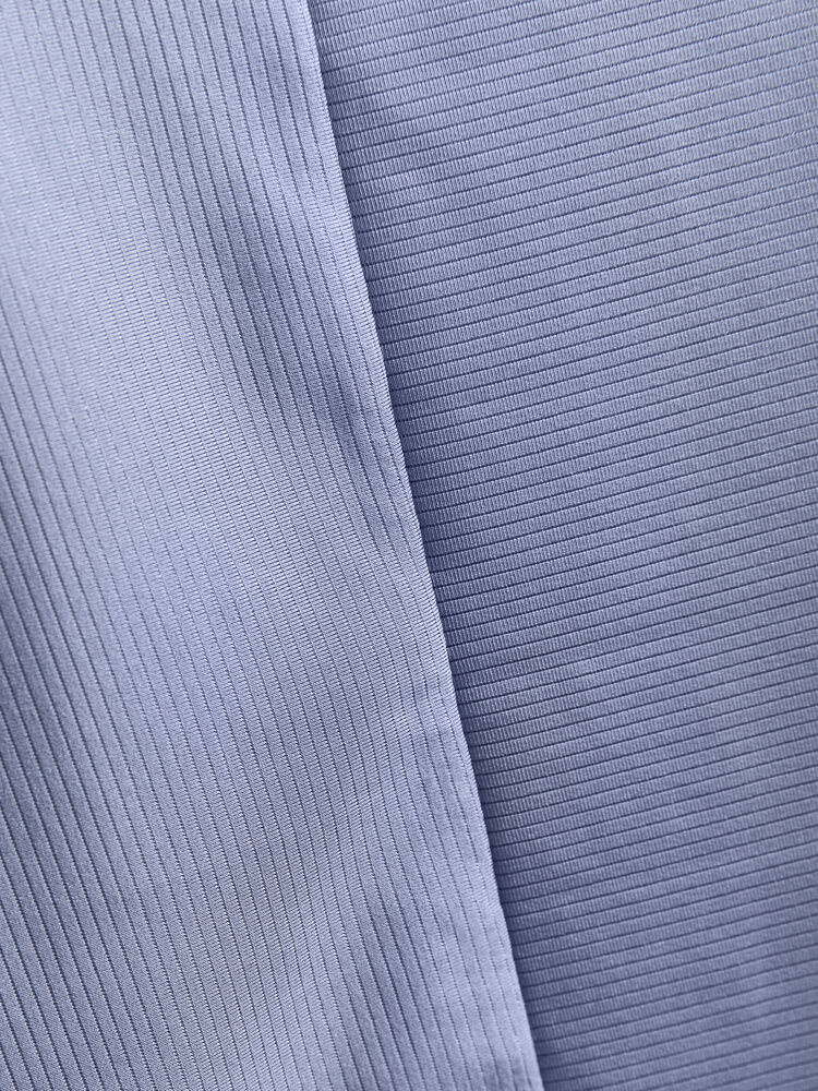 1911242-916000_CORE20Charge20Rib20Tee20W_Closeup5