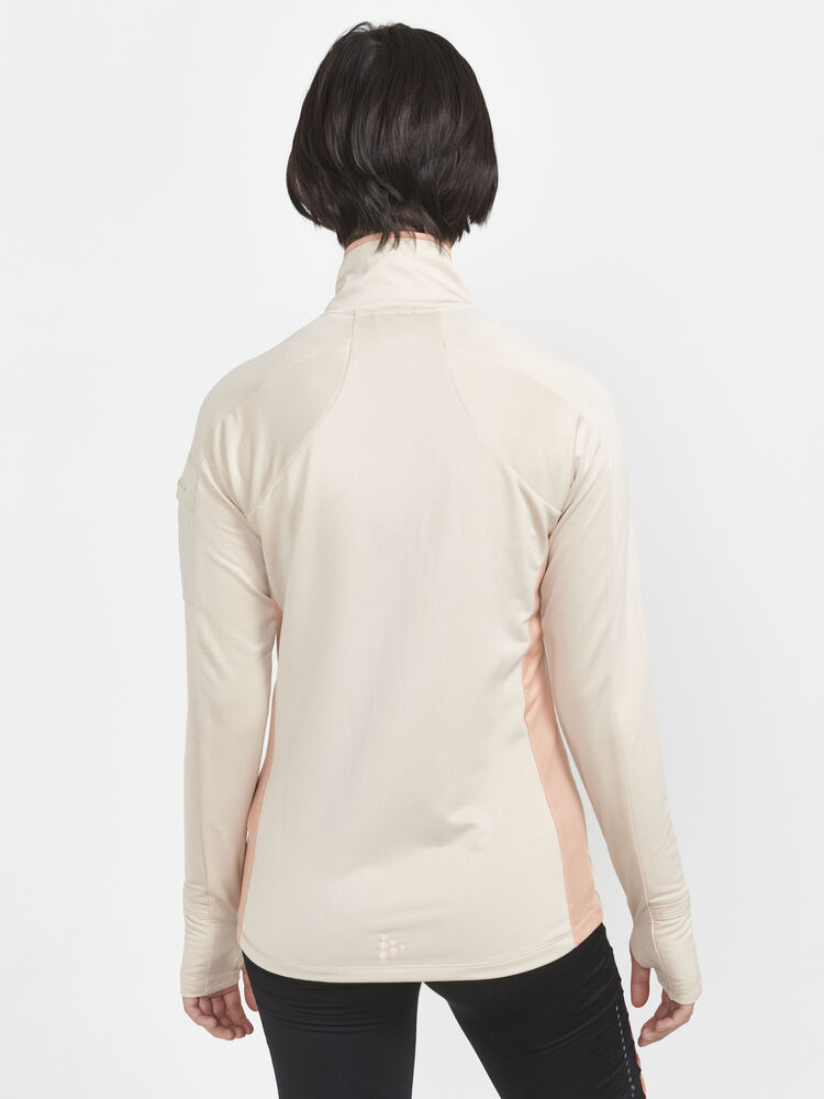 1911315-211716_ADV20SubZ20LS20W_Closeup2