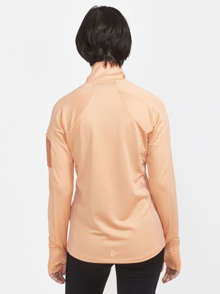 1911315-716000_ADV20SubZ20LS20W_Closeup2