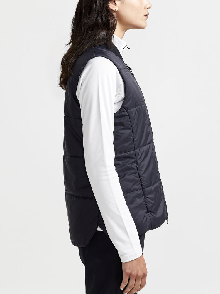 1912059-999000_Core20Light20Padded20Vest20W_Closeup2