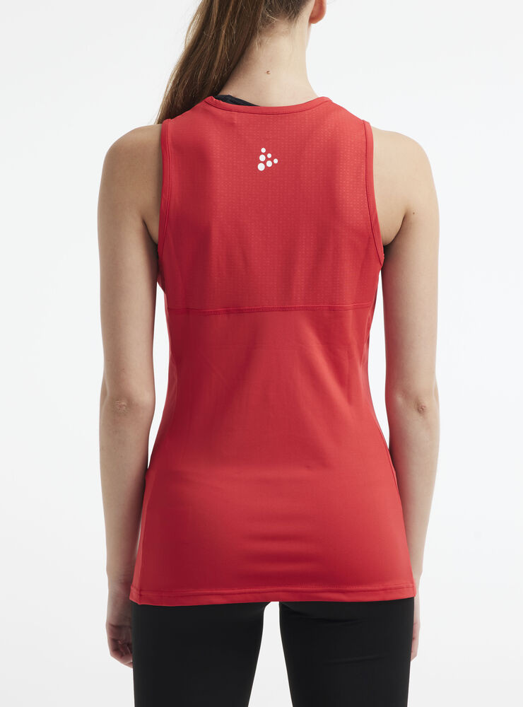 1912170-430000_Rush20Slim20Singlet20W_Closeup2