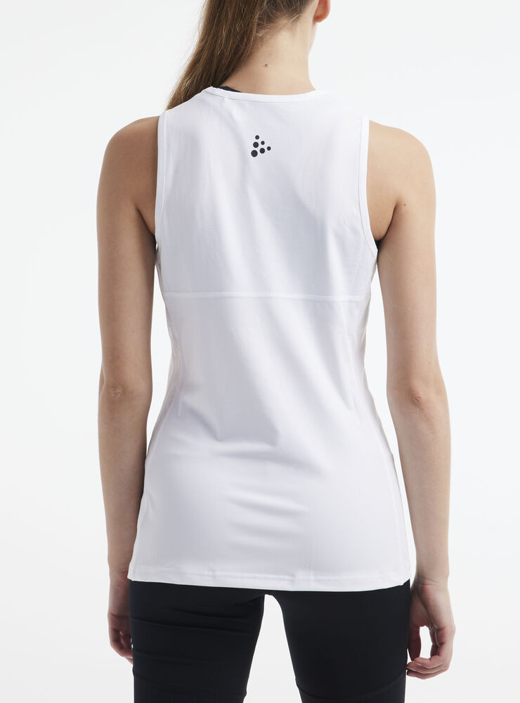 1912170-900000_Rush20Slim20Singlet20W_Closeup2