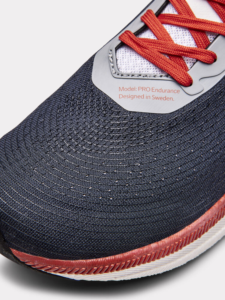 1912183-396932_PRO20Endur20Distance20M_Closeup5