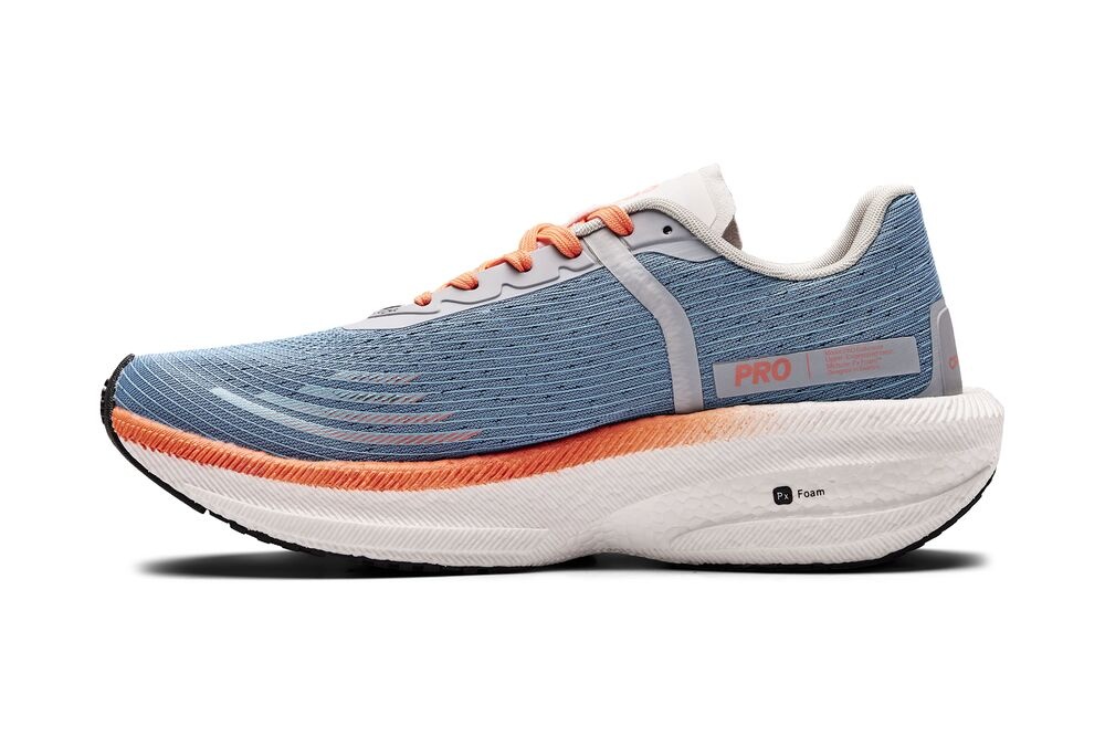 1912184-307932_PRO20Endur20Distance20W_Closeup1